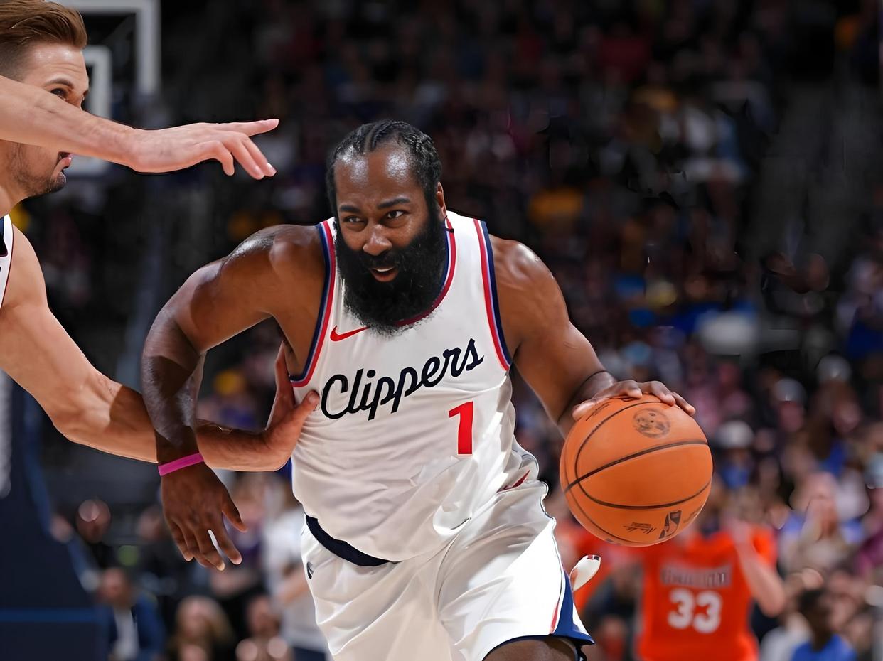 九游体育app-圣安东尼奥马刺遗憾出局备战全明星赛多伦多猛龙加时末段扳平良机，网友：意大利杯赛程吃紧